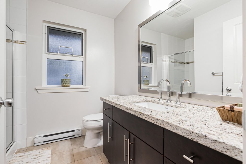 listing image 1106851807785427696