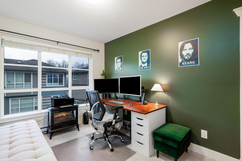 listing image 1101105850112953503