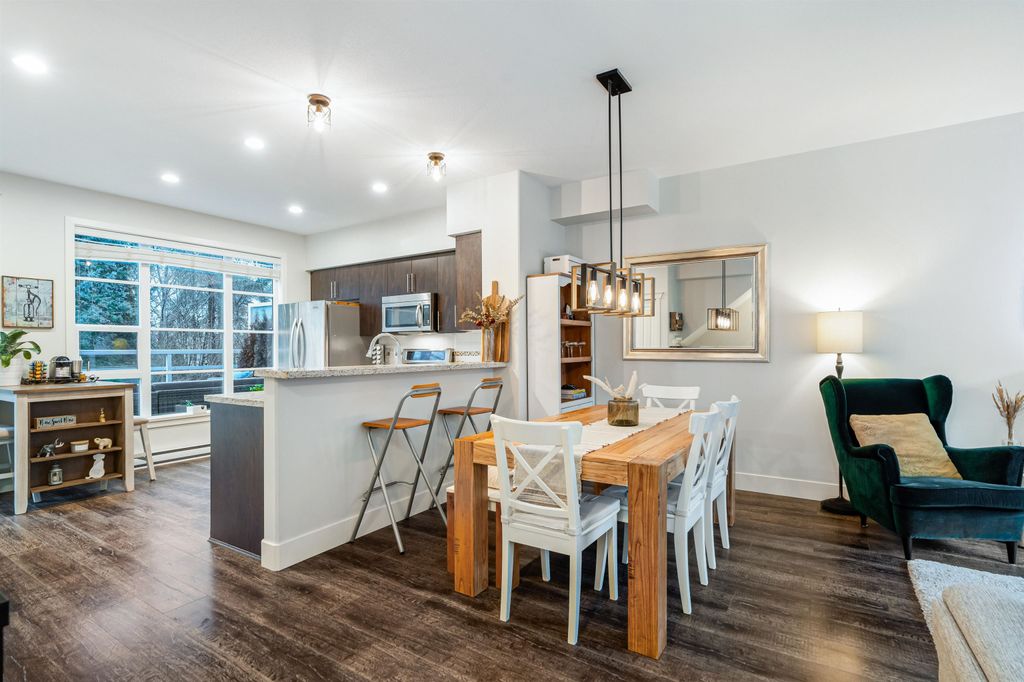 listing image 1101366007824115701