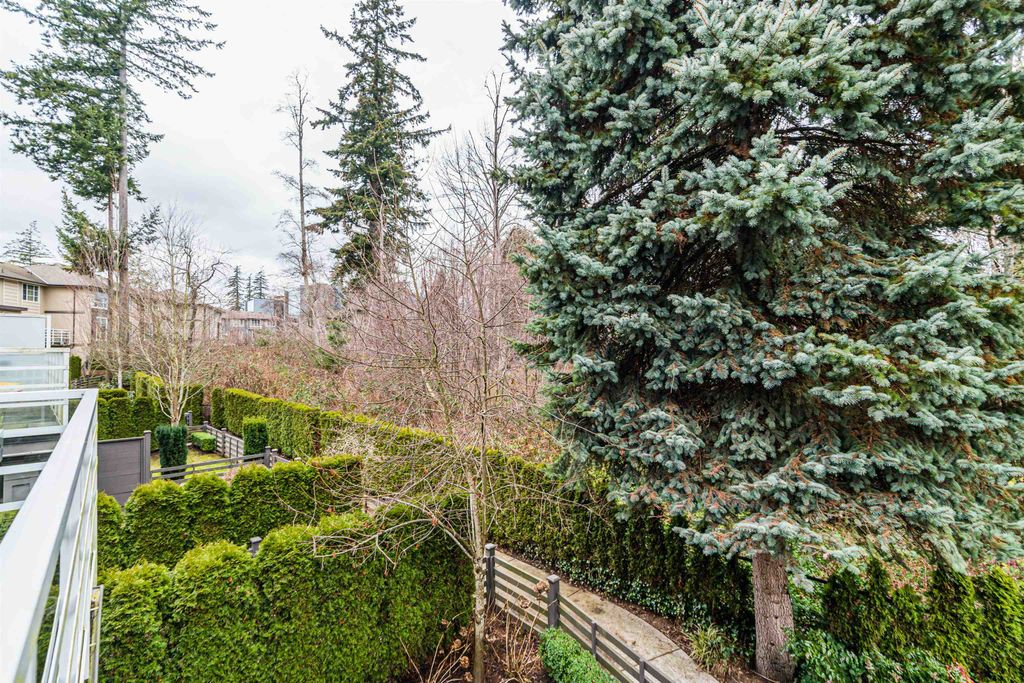 listing image 1105928431082575272