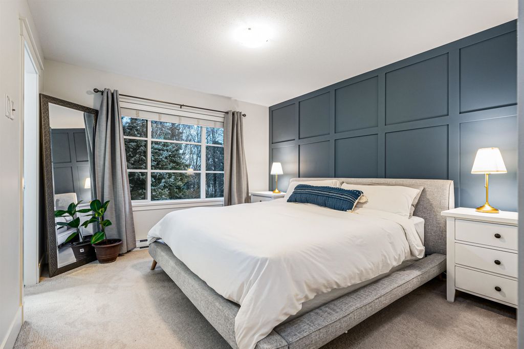 listing image 1104470428725342907