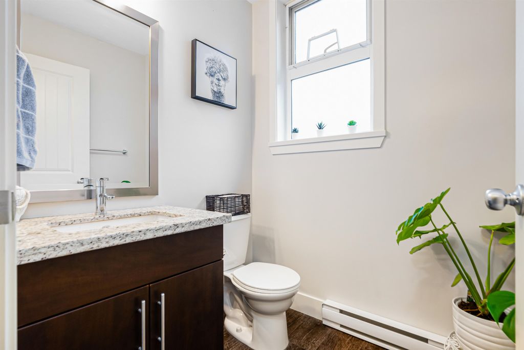 listing image 1103596350607516619