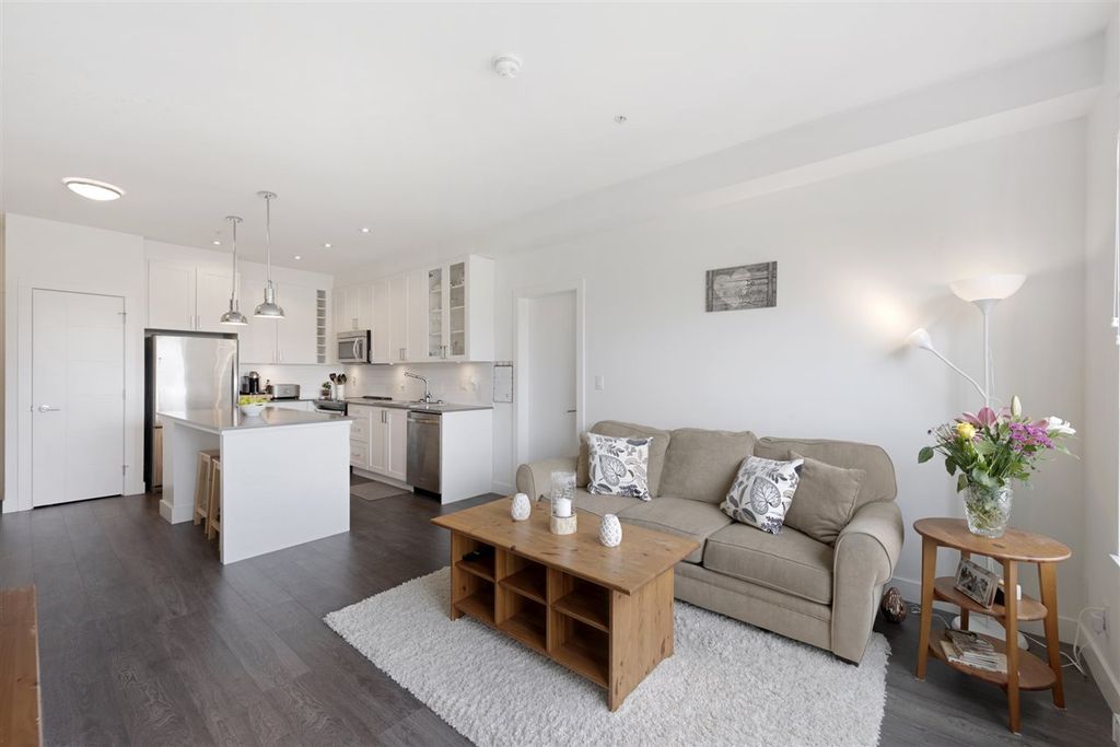 listing image 1100636057808589670