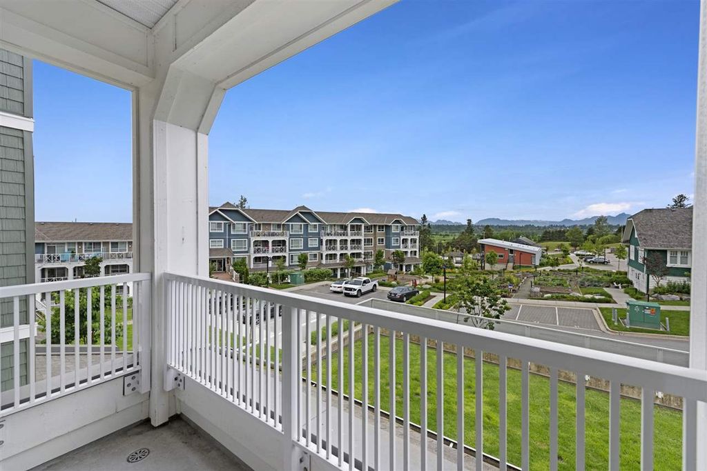 listing image 1104468804177721733