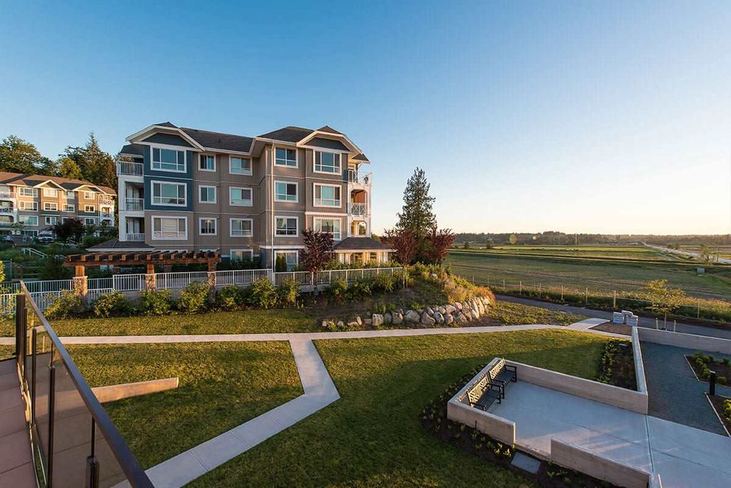 listing image 1103082664349229060