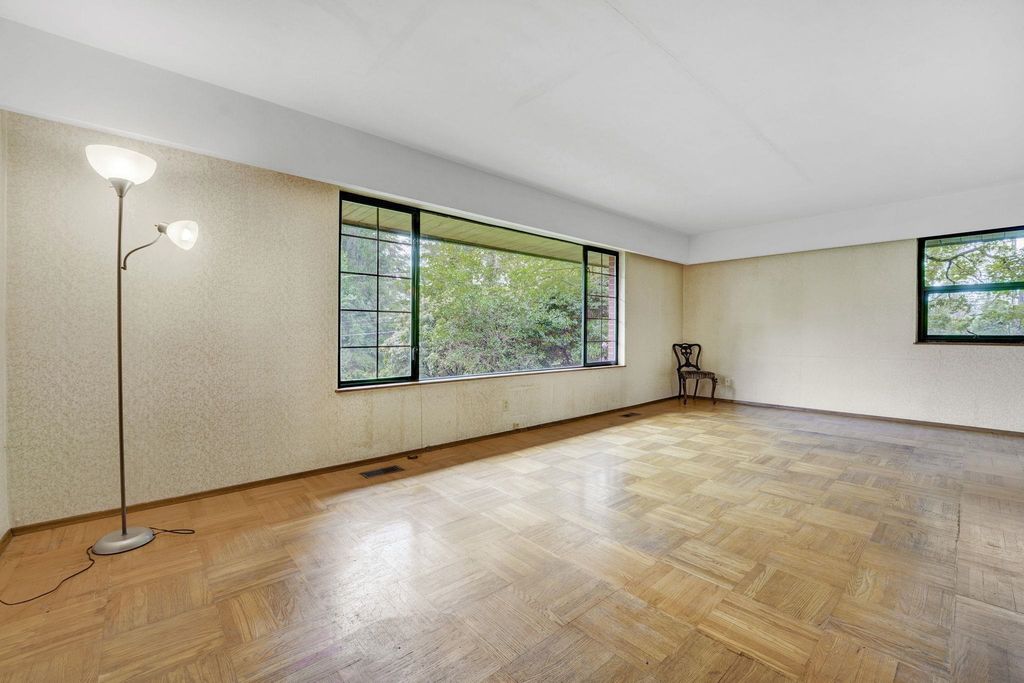 listing image 1105264991937857068