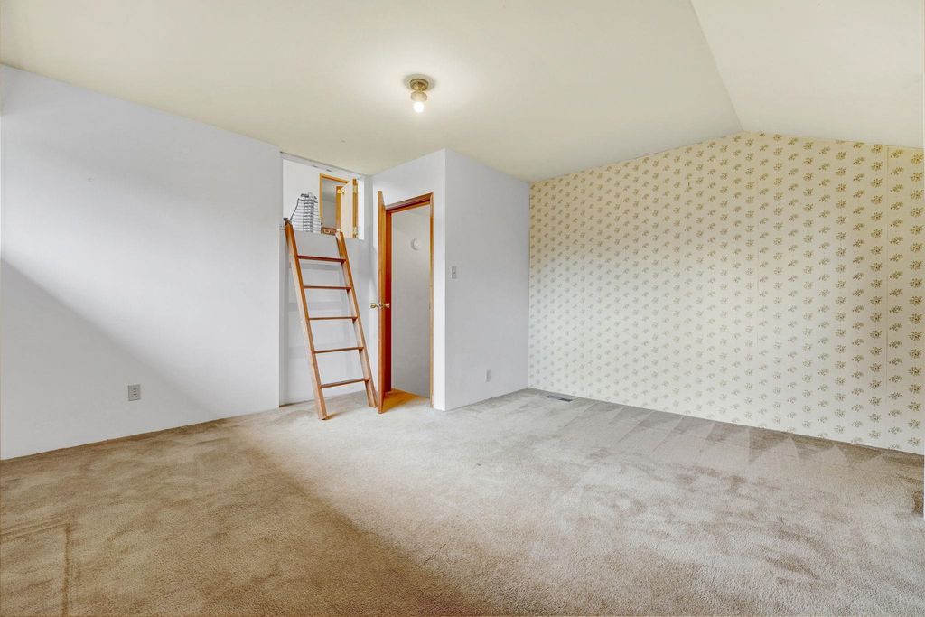 listing image 1104926536155690956