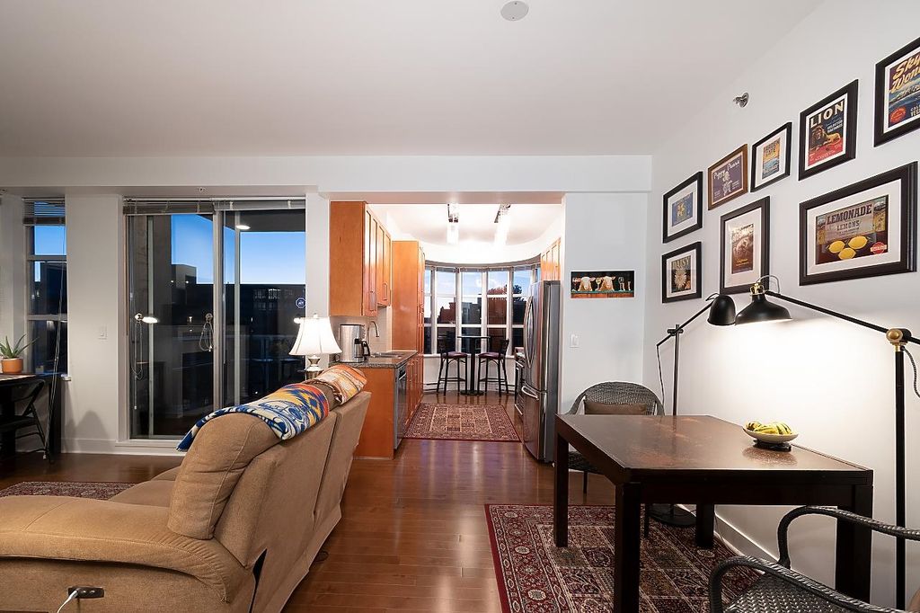 listing image 1104610749833509966