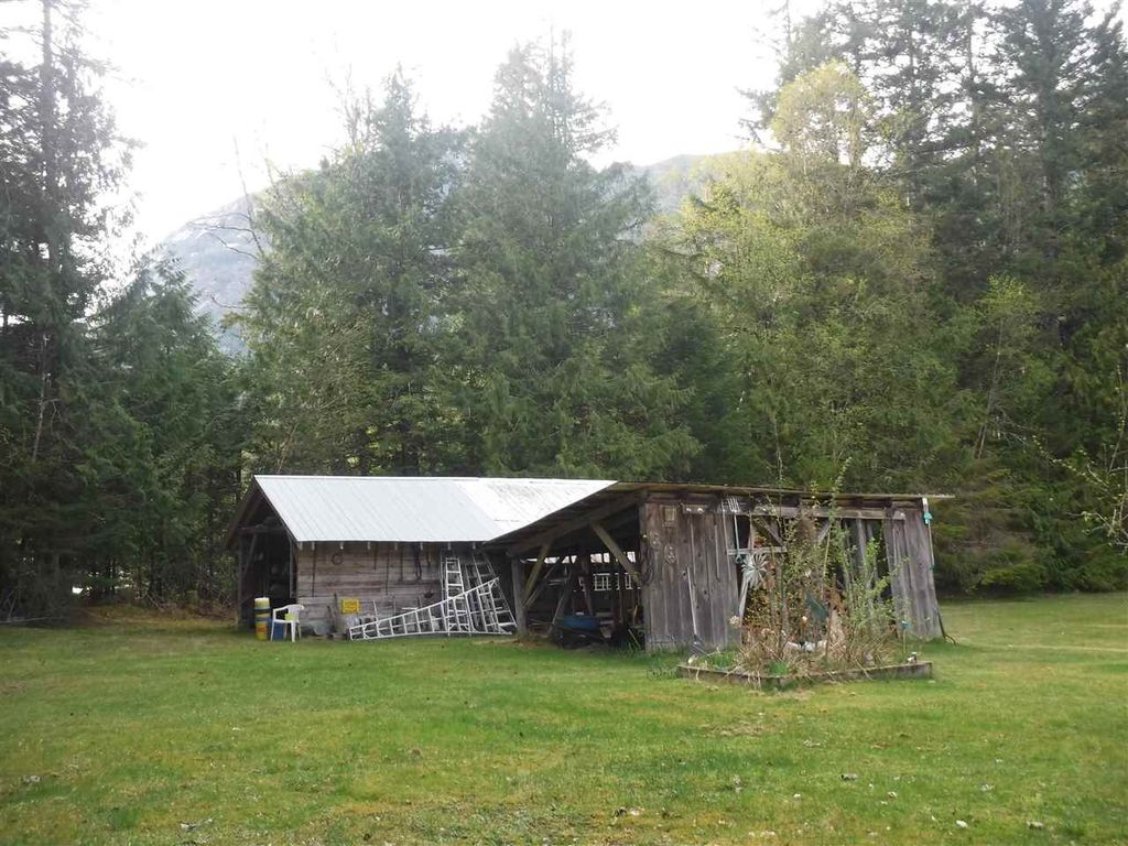 listing image 1107113622566336379