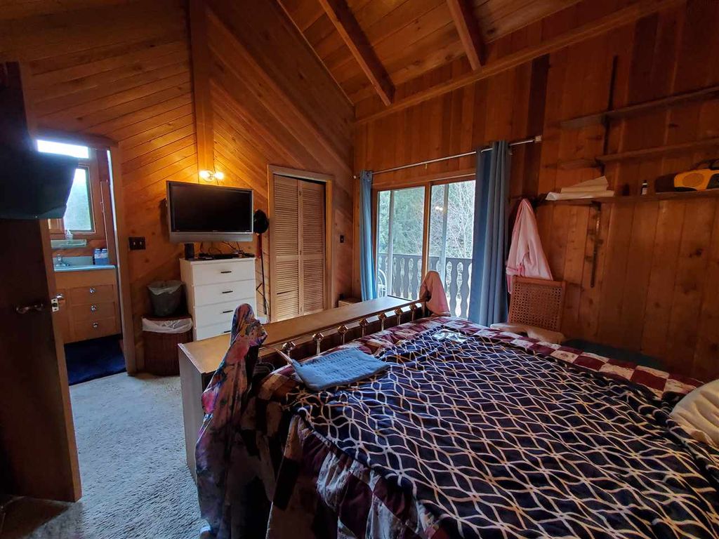 listing image 1103297547187309261