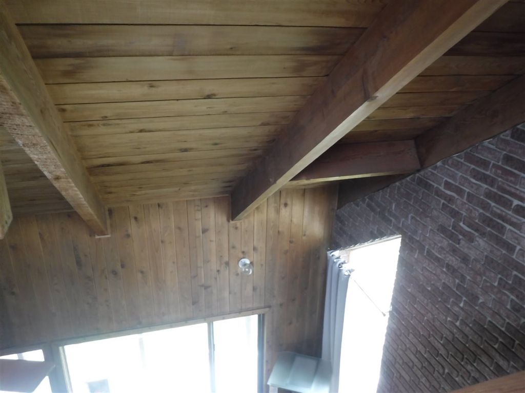 listing image 1108458002326890193