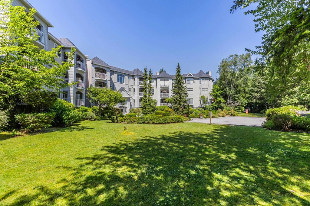 listing image 1109339571577496895