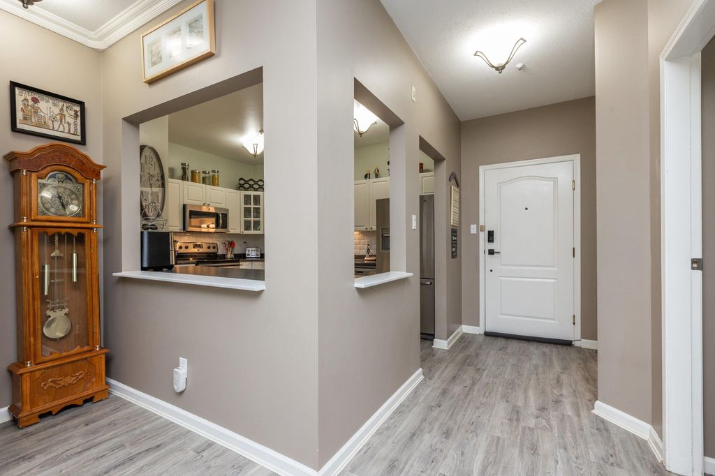 listing image 1100274538477925367