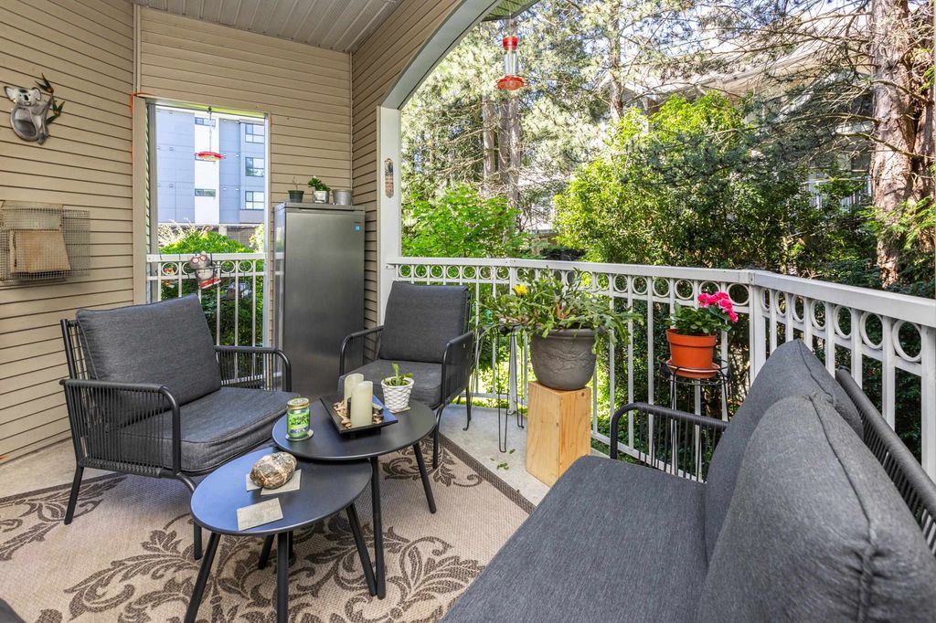 listing image 1103871319515412511
