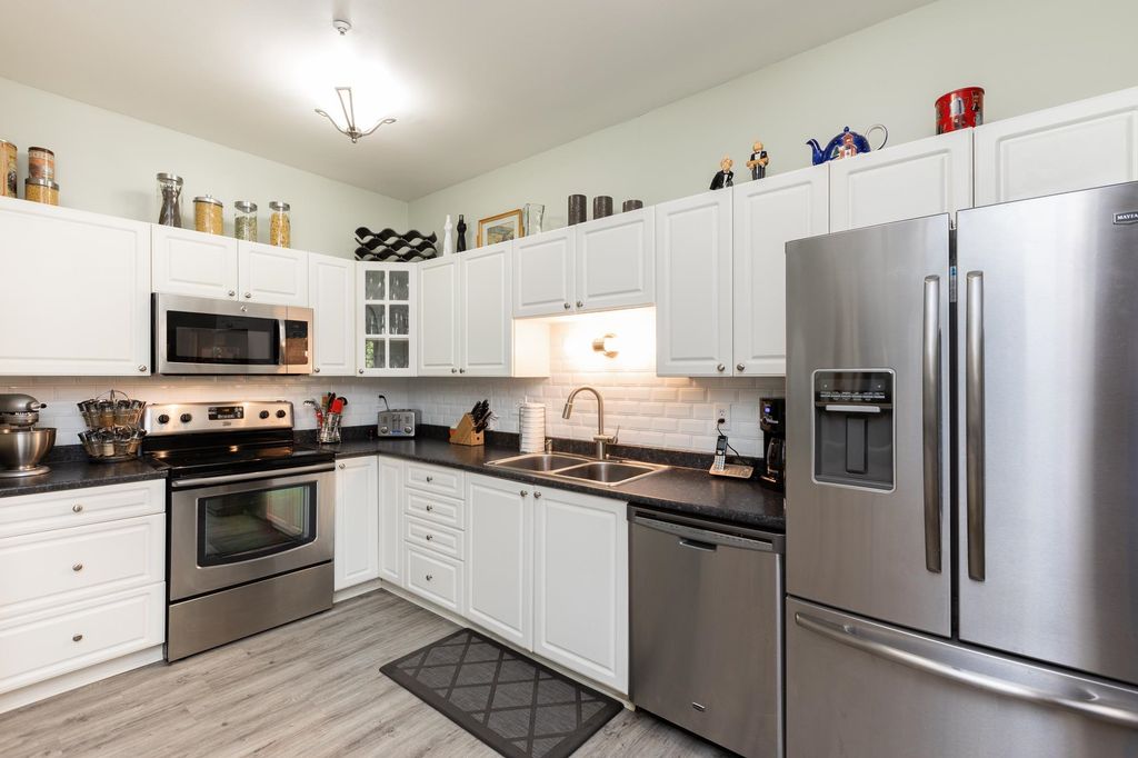 listing image 1105733649407730165