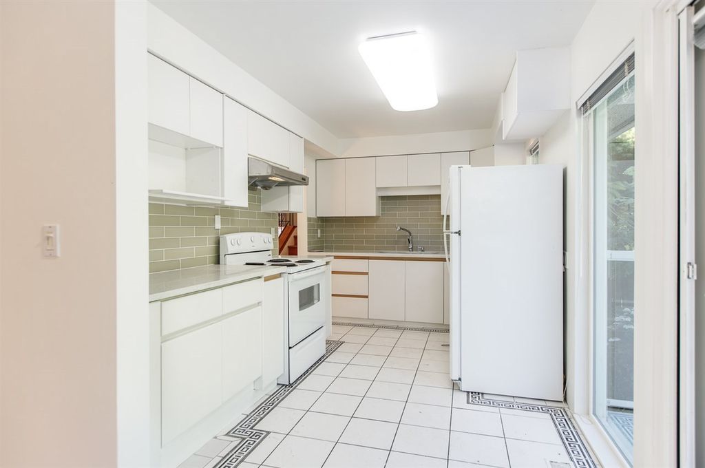 listing image 1101464773075458056