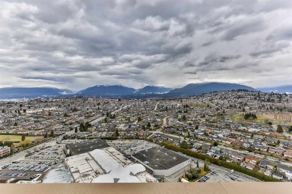 listing image 1103569843828552636