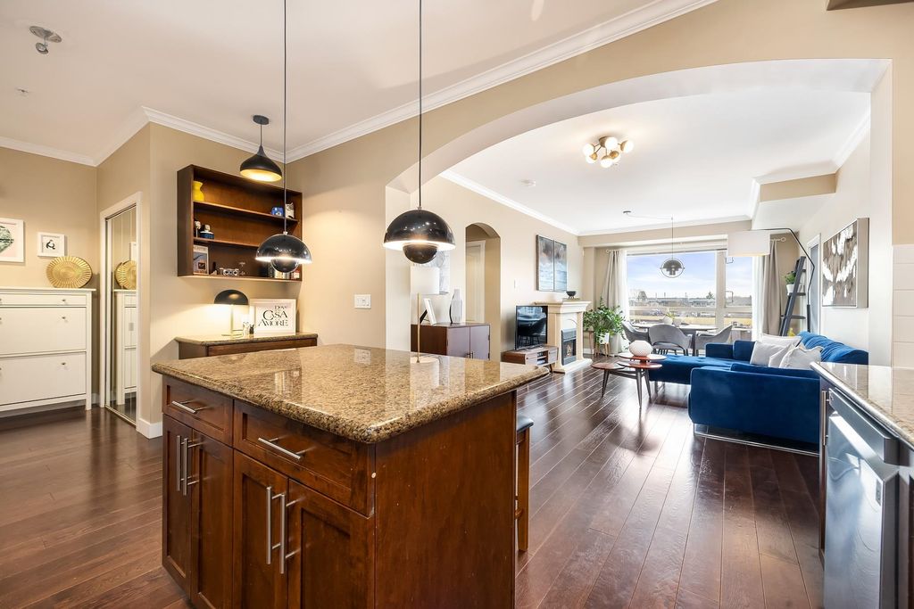 listing image 1104931038169720211