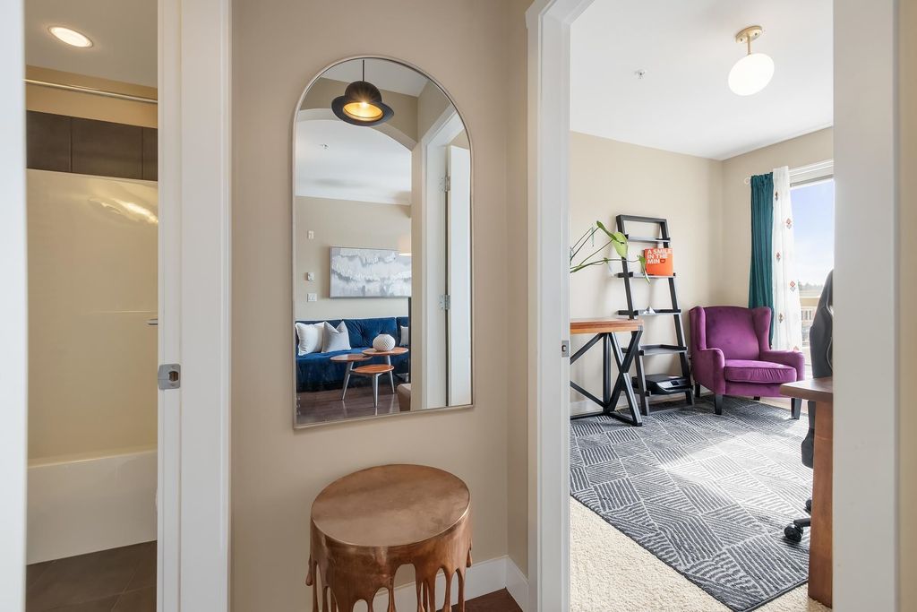 listing image 1104004205037018328