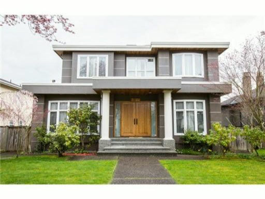 listing image 1100386870924471273