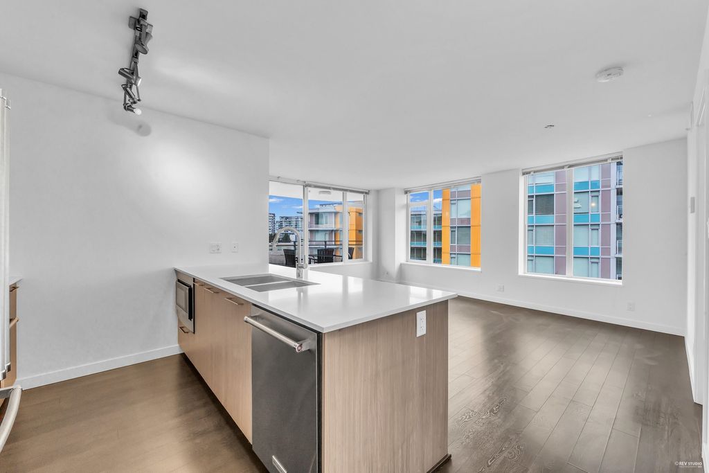 listing image 1104484513194051724