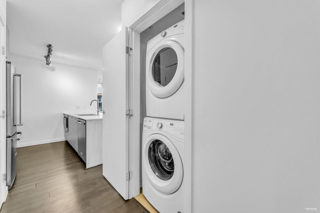 listing image 1101371391624347311
