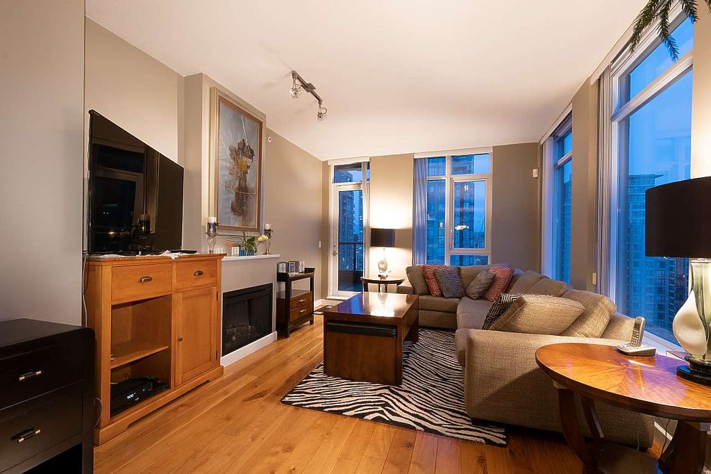 listing image 1108757872405421537