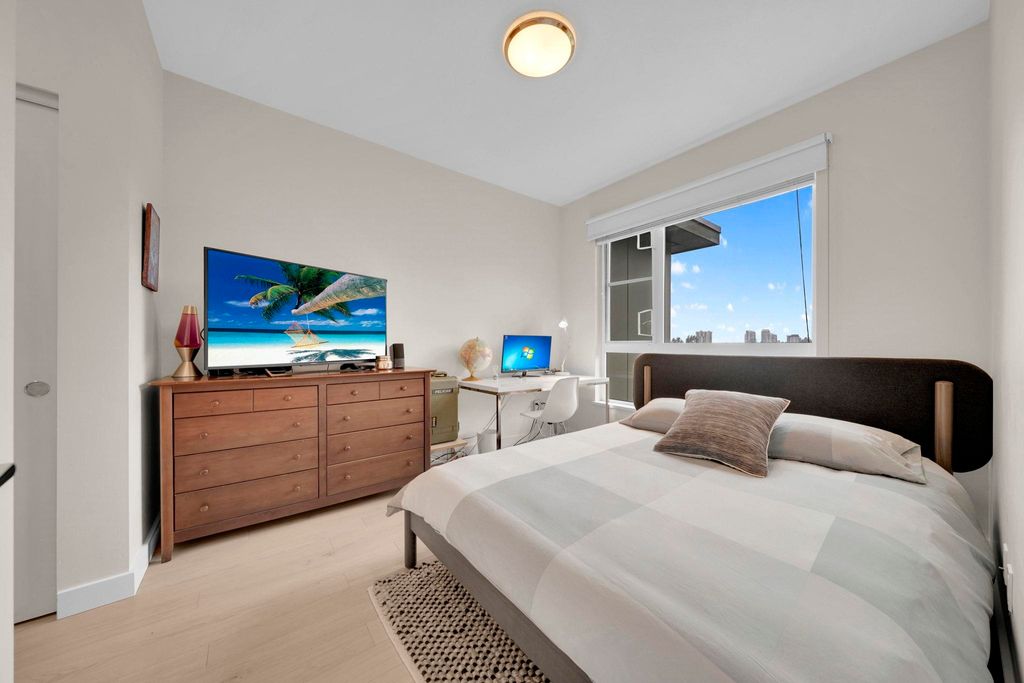 listing image 1107208567822663580