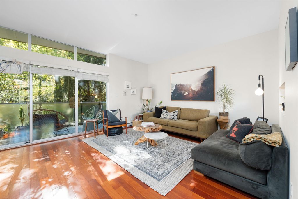 listing image 1101038082310723103