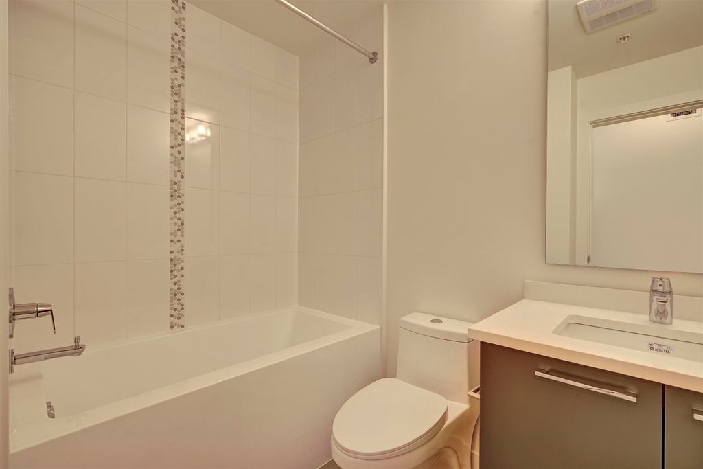 listing image 1103354384813066638