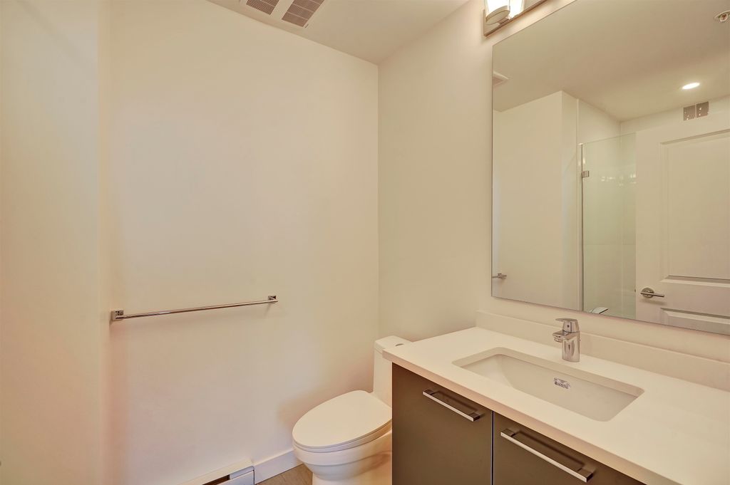 listing image 1100311475430533740