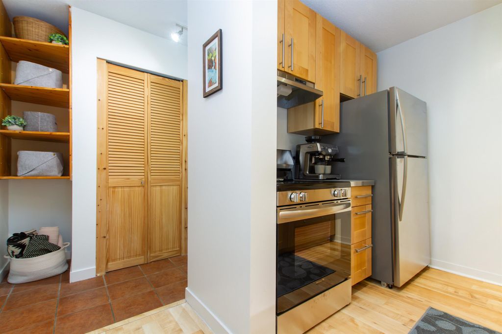 listing image 1100256741014356364