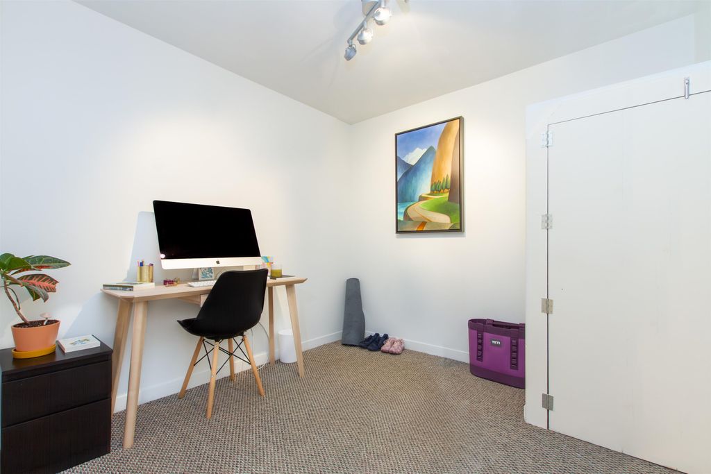 listing image 1109652082248772363