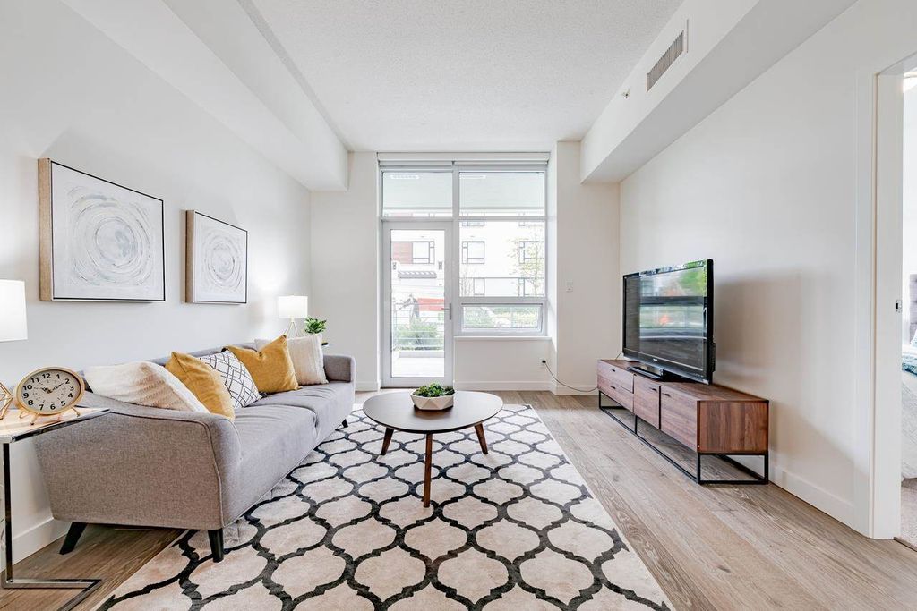 listing image 1102411870142634207