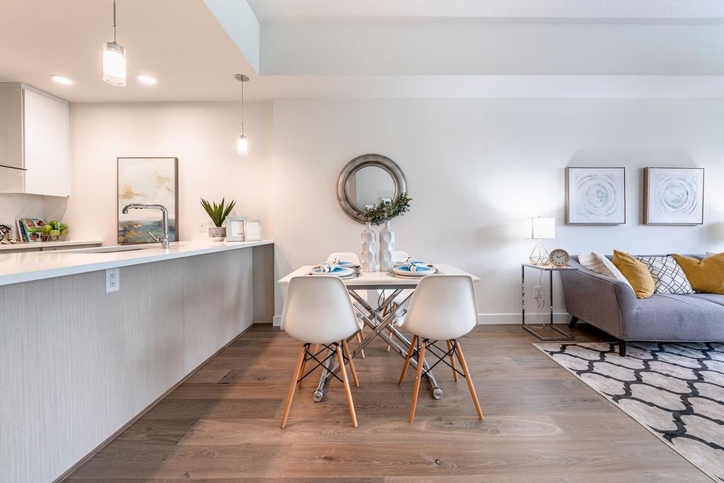 listing image 1104779831276973009