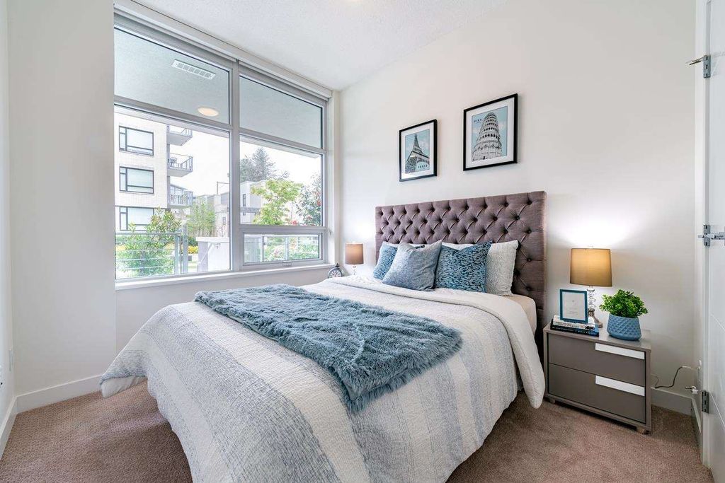 listing image 1104877282270486845