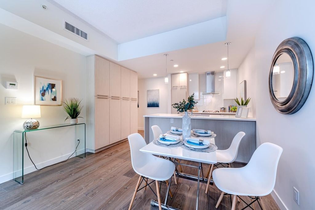 listing image 1106938515626035417