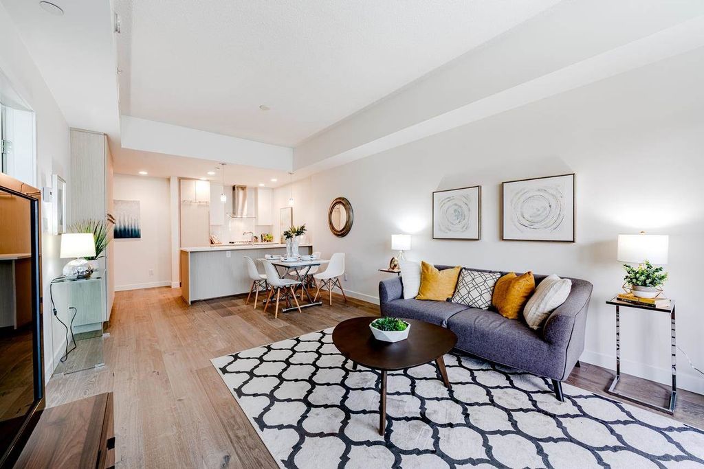 listing image 1104272578748731433