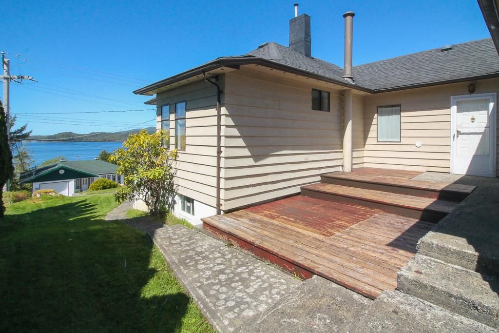 listing image 1106792761331113375