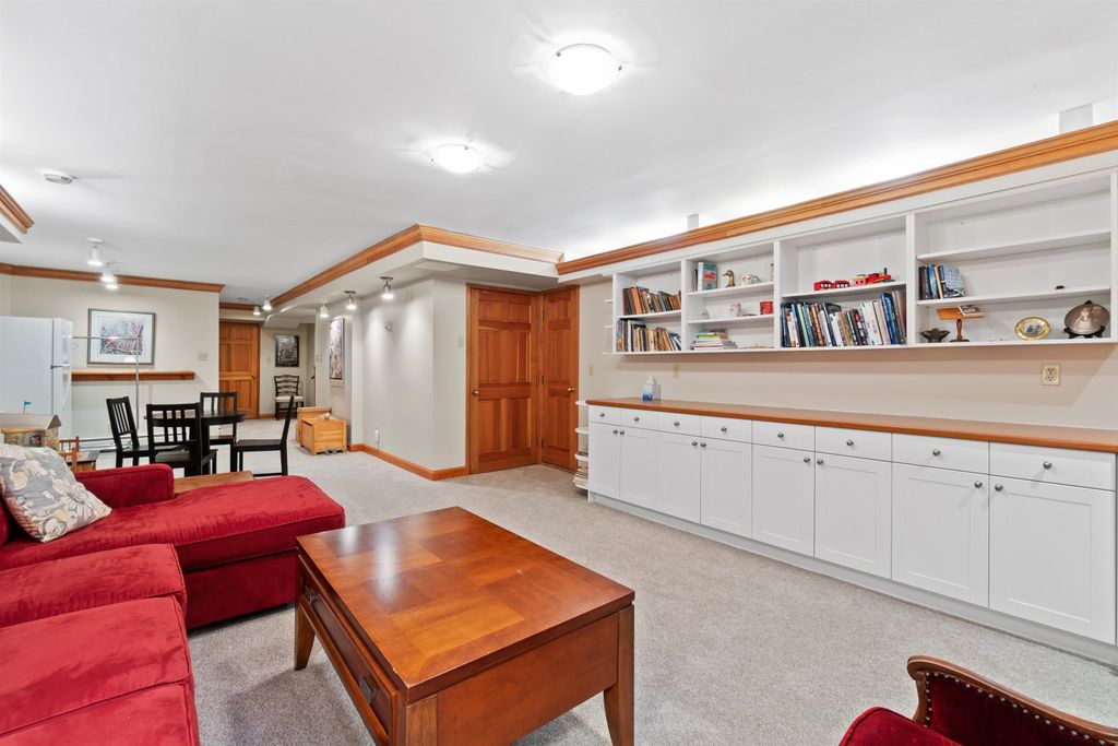 listing image 1103880948705244462