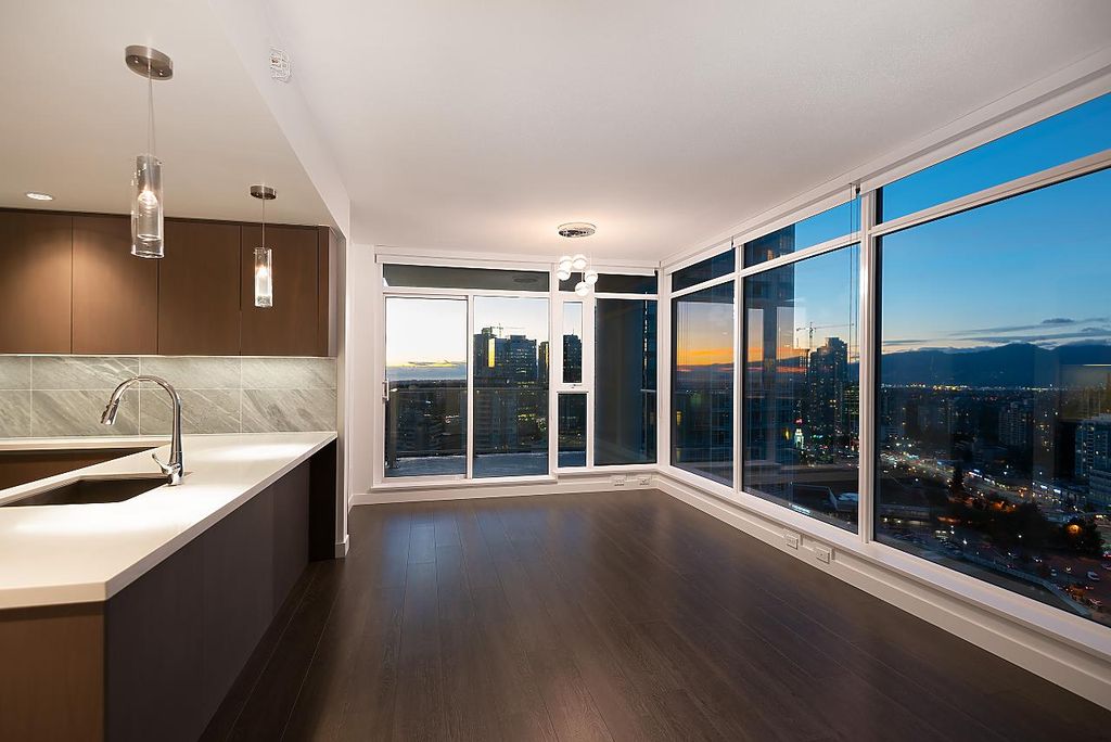 listing image 1102948067550058192