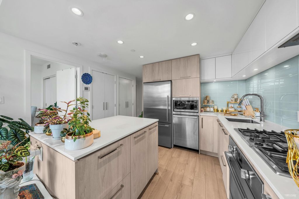 listing image 1103120005389233642