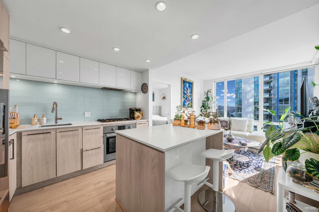 listing image 1107408497635605274