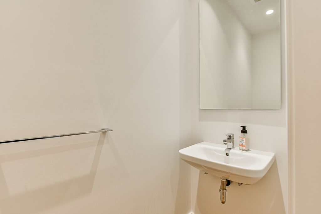 listing image 1101499956522602616