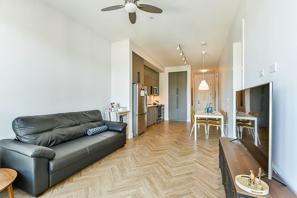 listing image 1103494315071833110