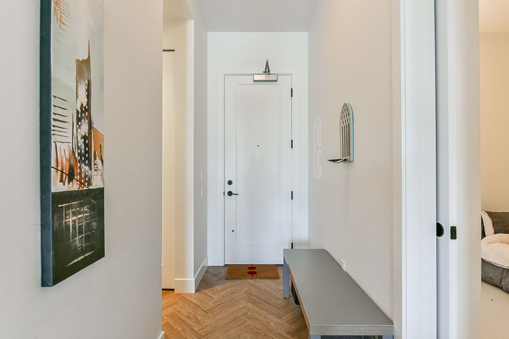 listing image 1109346122435507183