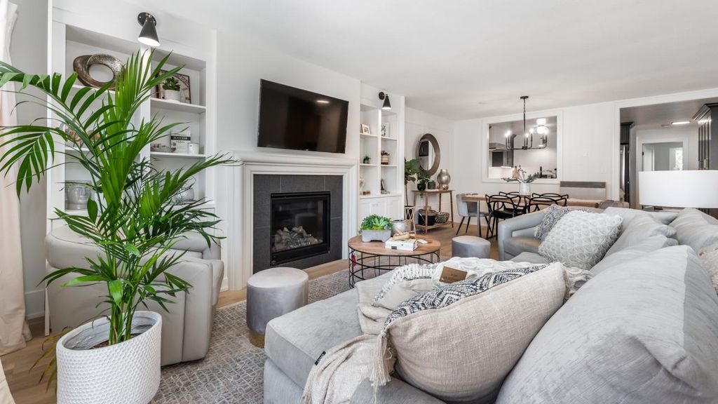 listing image 1106321249264499105