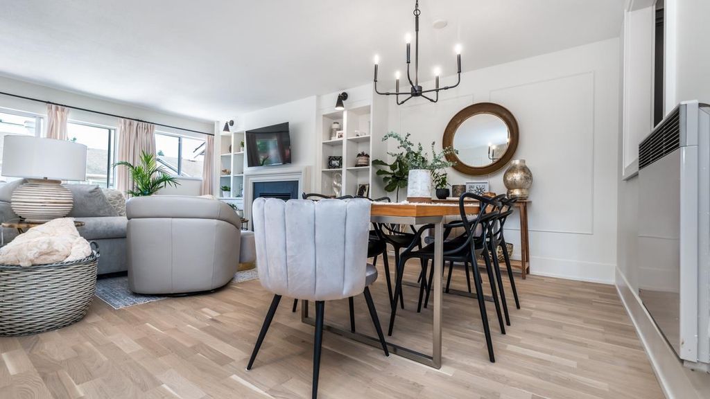 listing image 1107455638421636657