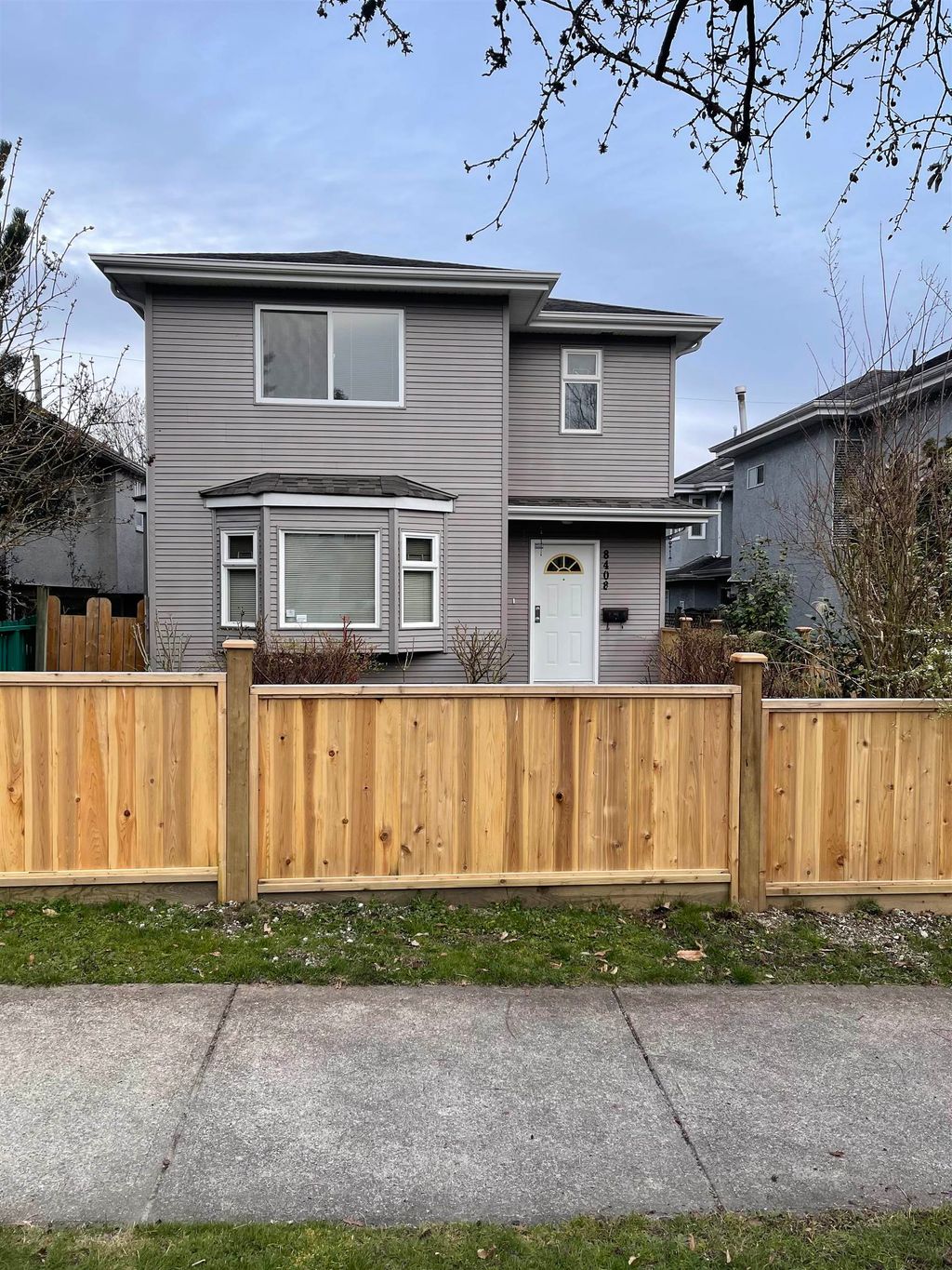 listing image 1102672908973698953