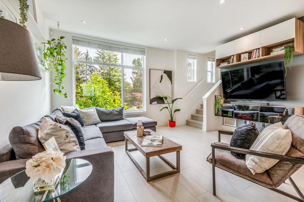 listing image 1107794453953088175